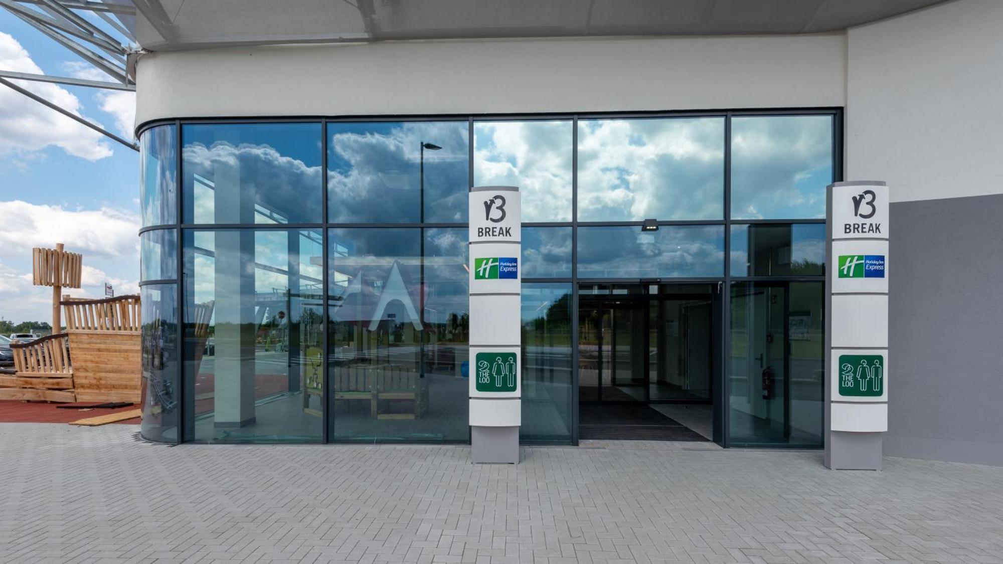 Holiday Inn Express - Hamburg South A7-As42 By Ihg Egestorf Exteriör bild