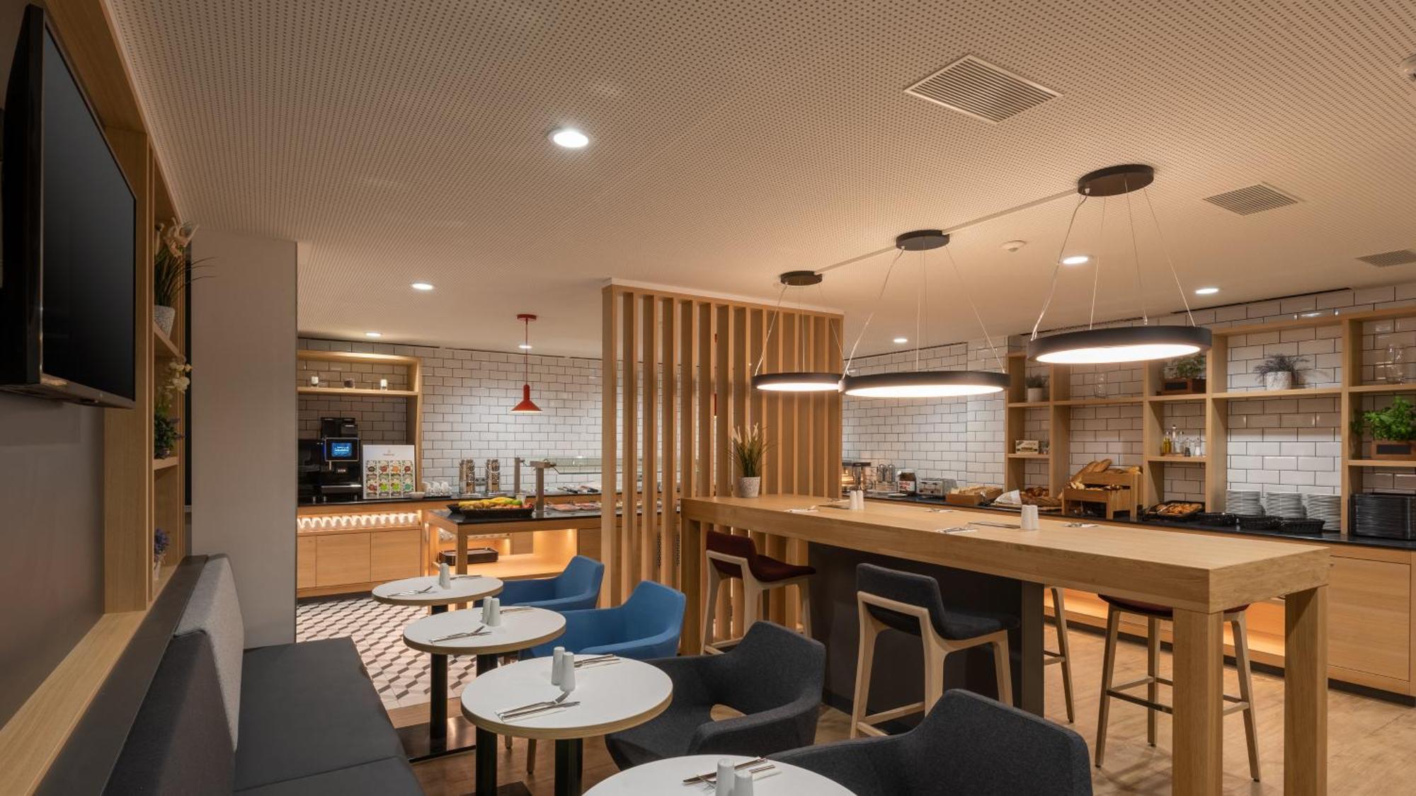 Holiday Inn Express - Hamburg South A7-As42 By Ihg Egestorf Exteriör bild