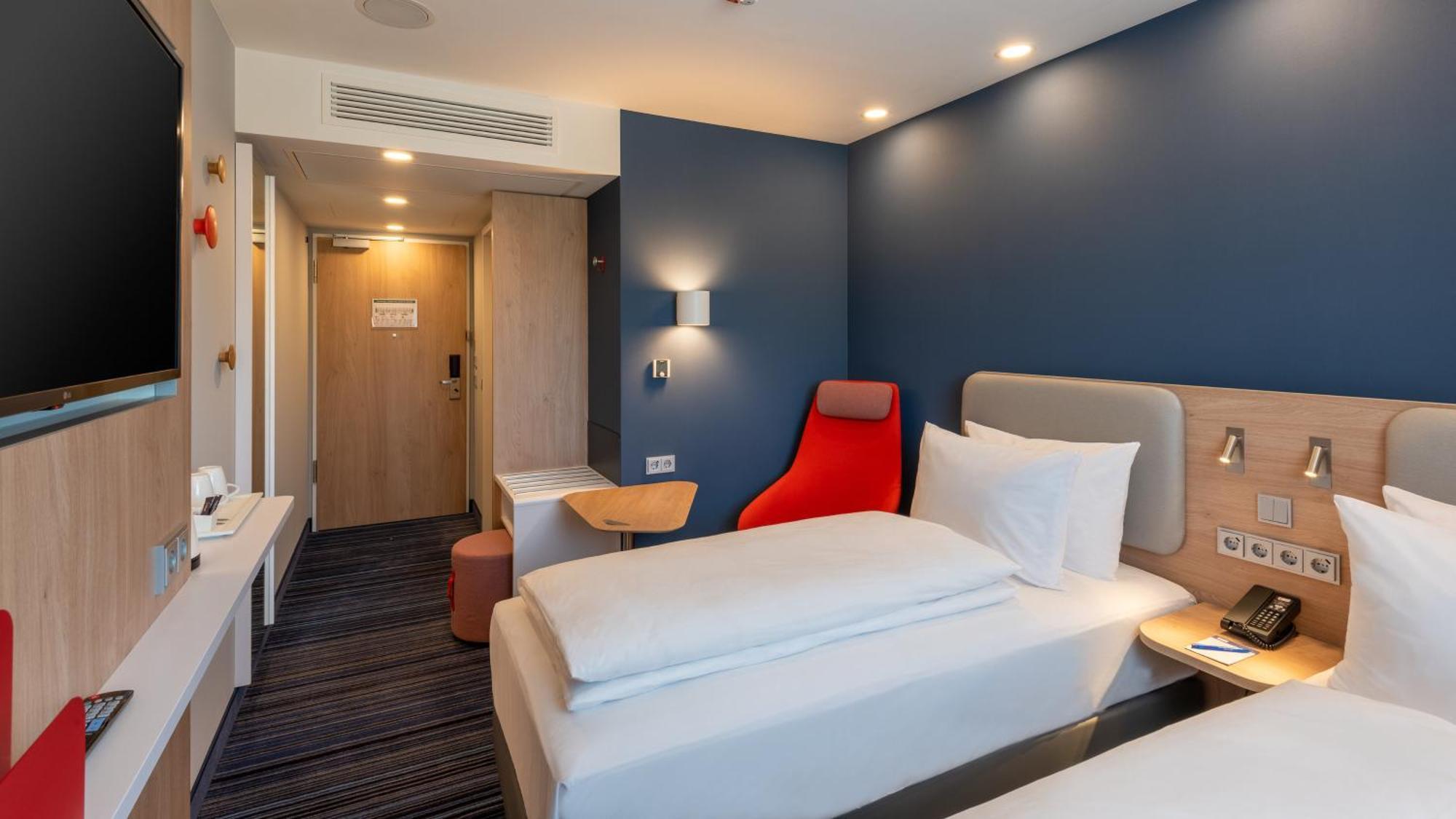 Holiday Inn Express - Hamburg South A7-As42 By Ihg Egestorf Exteriör bild